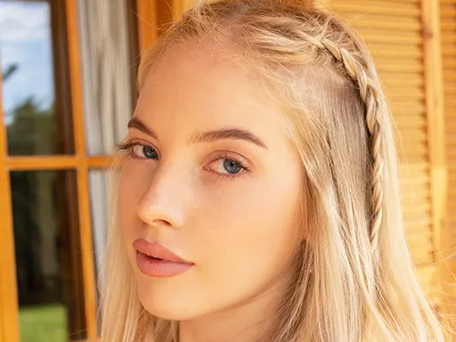 Emma White