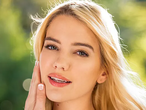 Kenna James